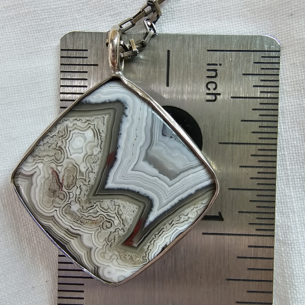 Crazy Lace Agate pendant necklace 925